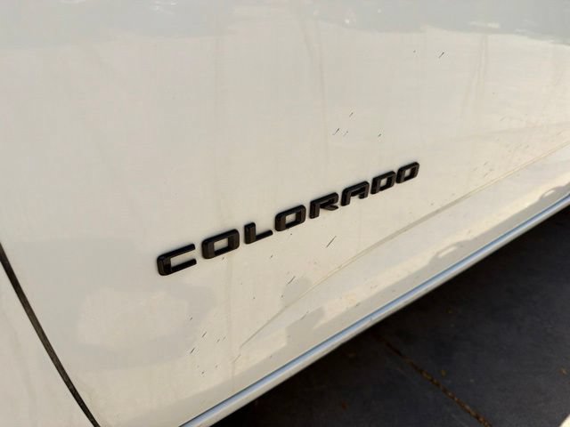 Used 2022 Chevrolet Colorado Z71 AWD/4WD image 13