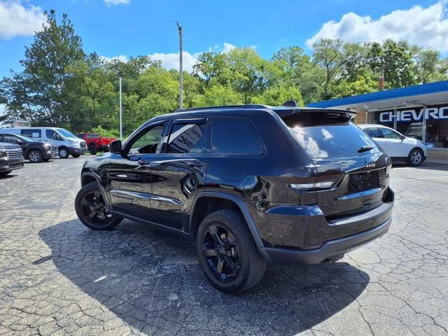 Used 2019 Jeep Grand Cherokee Laredo image 10