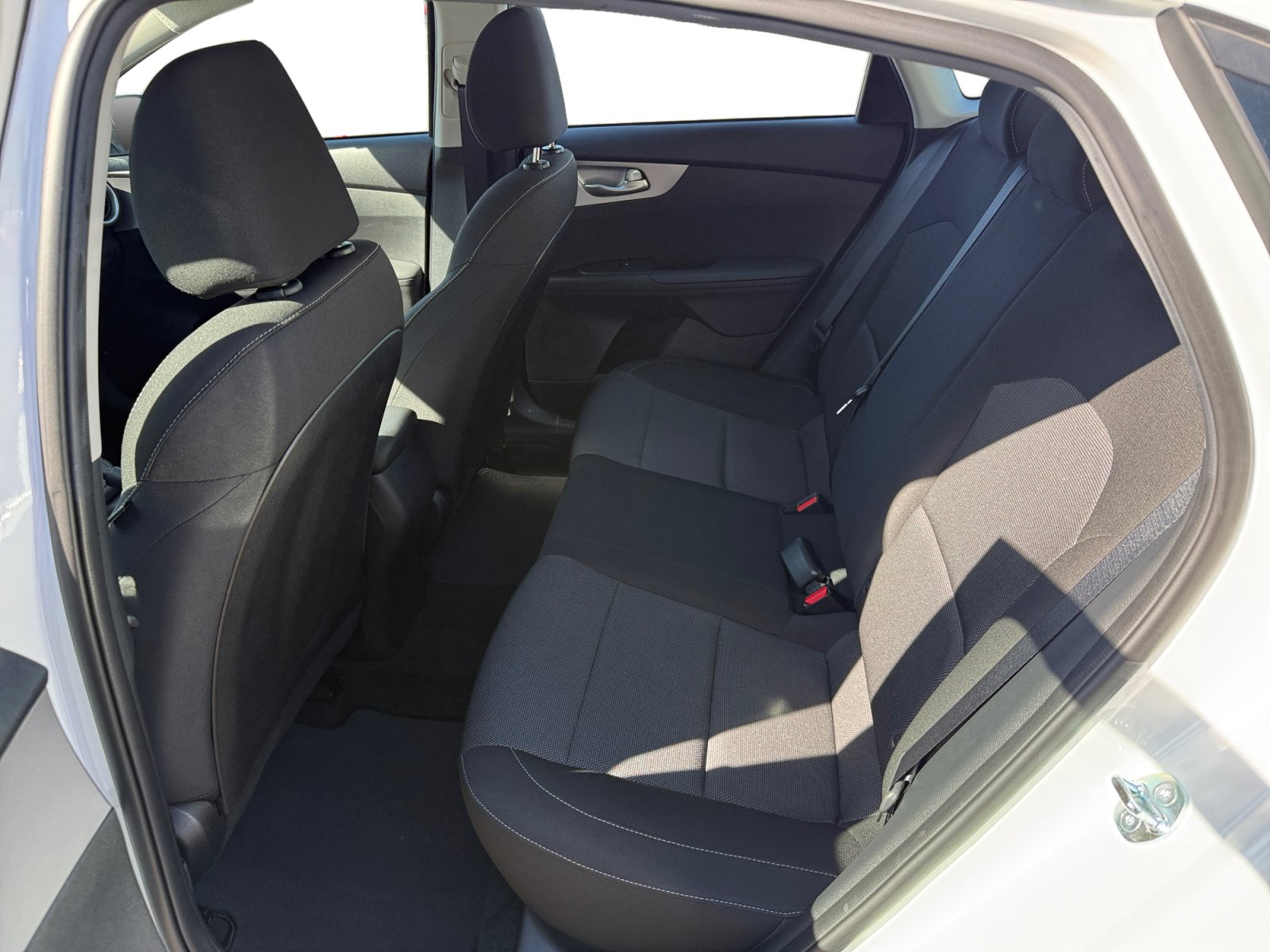 Used 2023 Kia Forte LXS w/ LXS Technology Package FWD image 16