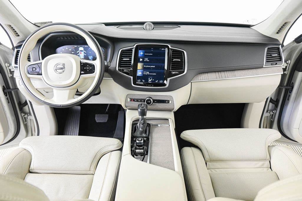 Used 2021 Volvo XC90 T6 Inscription w/ Lounge Package AWD/4WD image 19