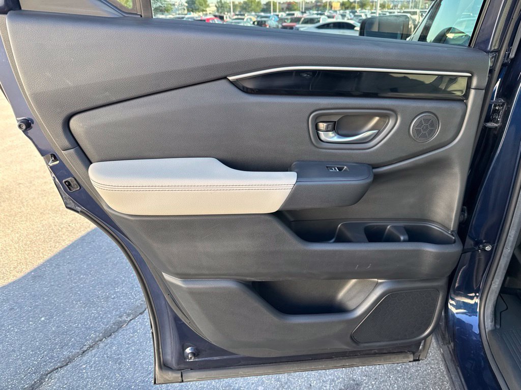 Certified 2026 Honda Passport RTL image 32