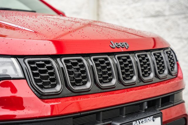 New 2026 Jeep Compass Latitude image 11
