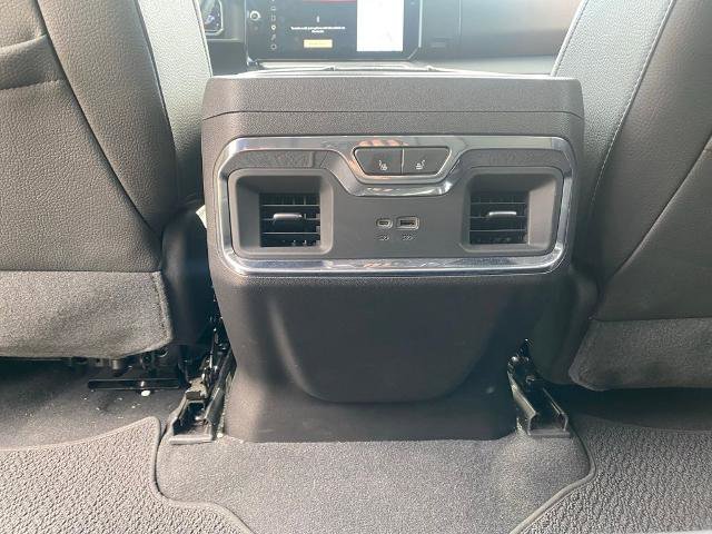 Used 2023 GMC Sierra 1500 Denali w/ Technology Package AWD/4WD image 30