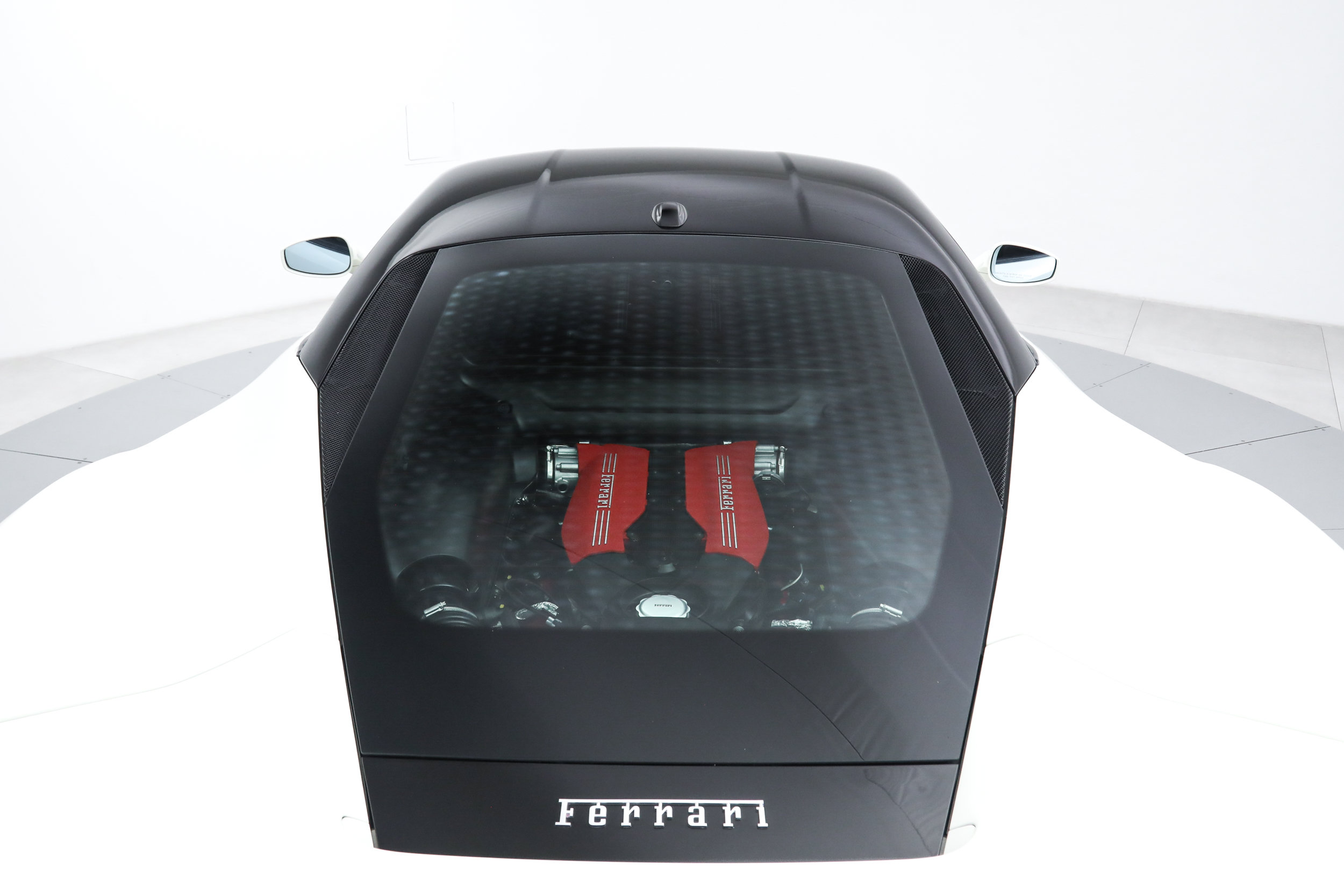 Used 2017 Ferrari 488 GTB RWD image 32