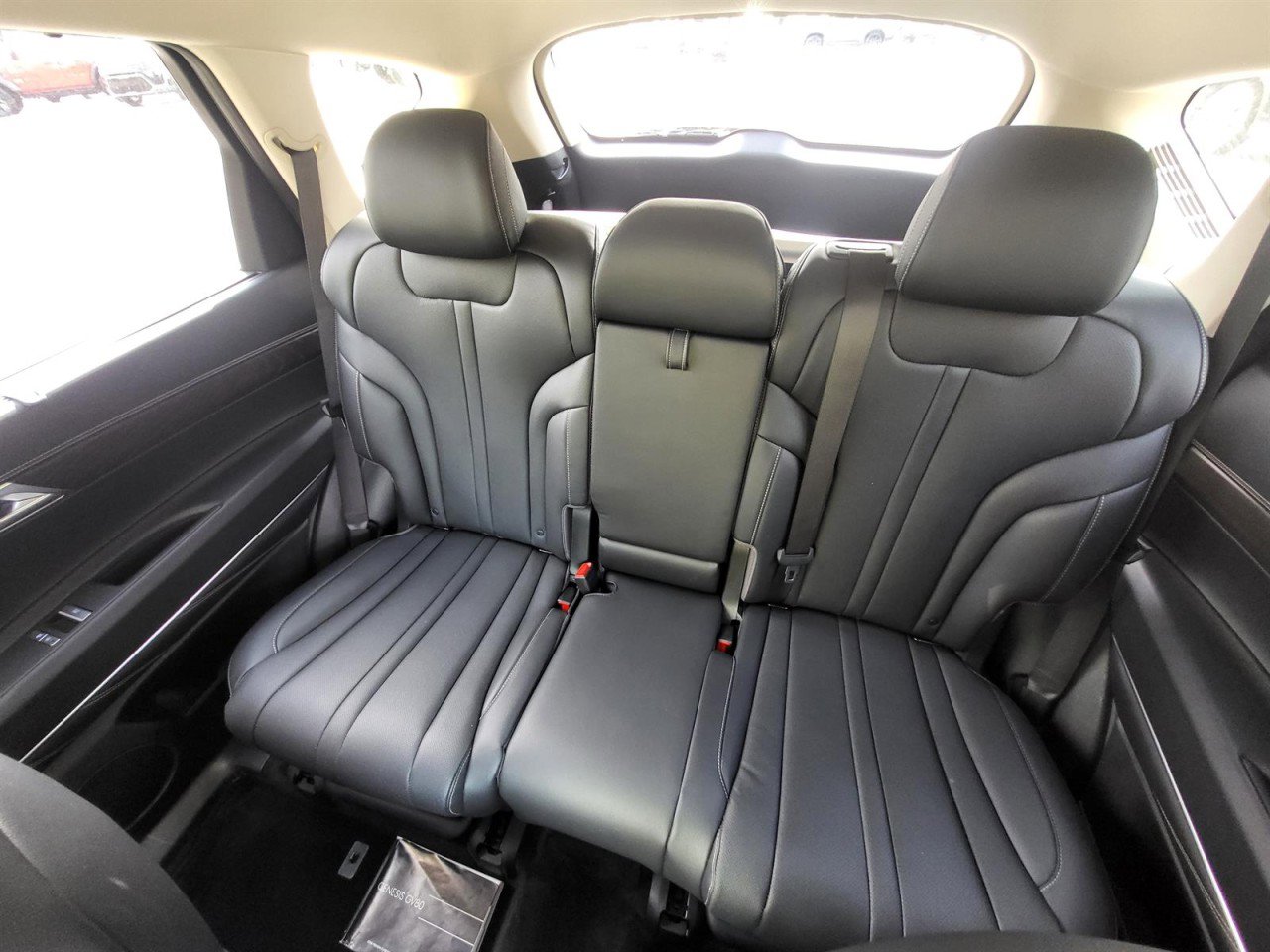 Used 2024 Genesis GV80 2.5T image 13