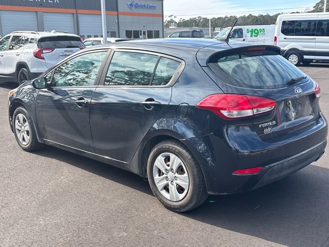 Used 2017 Kia Forte LX video 3