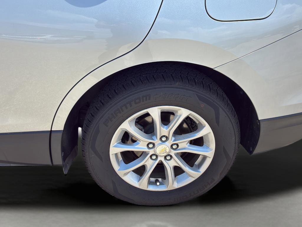 Used 2018 Chevrolet Equinox LS FWD image 40