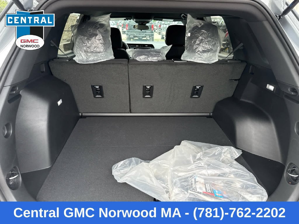 New 2027 GMC Terrain Elevation w/ LPO, Floor Liner Package AWD/4WD image 12