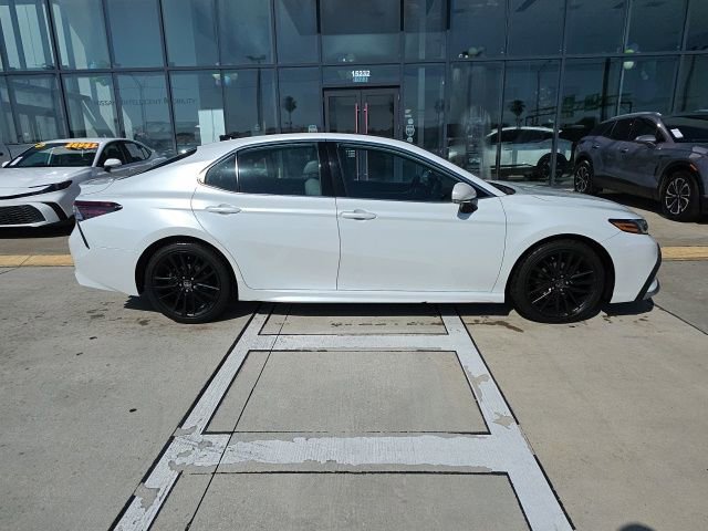 Used 2021 Toyota Camry XSE w/ Navigation Package image 3