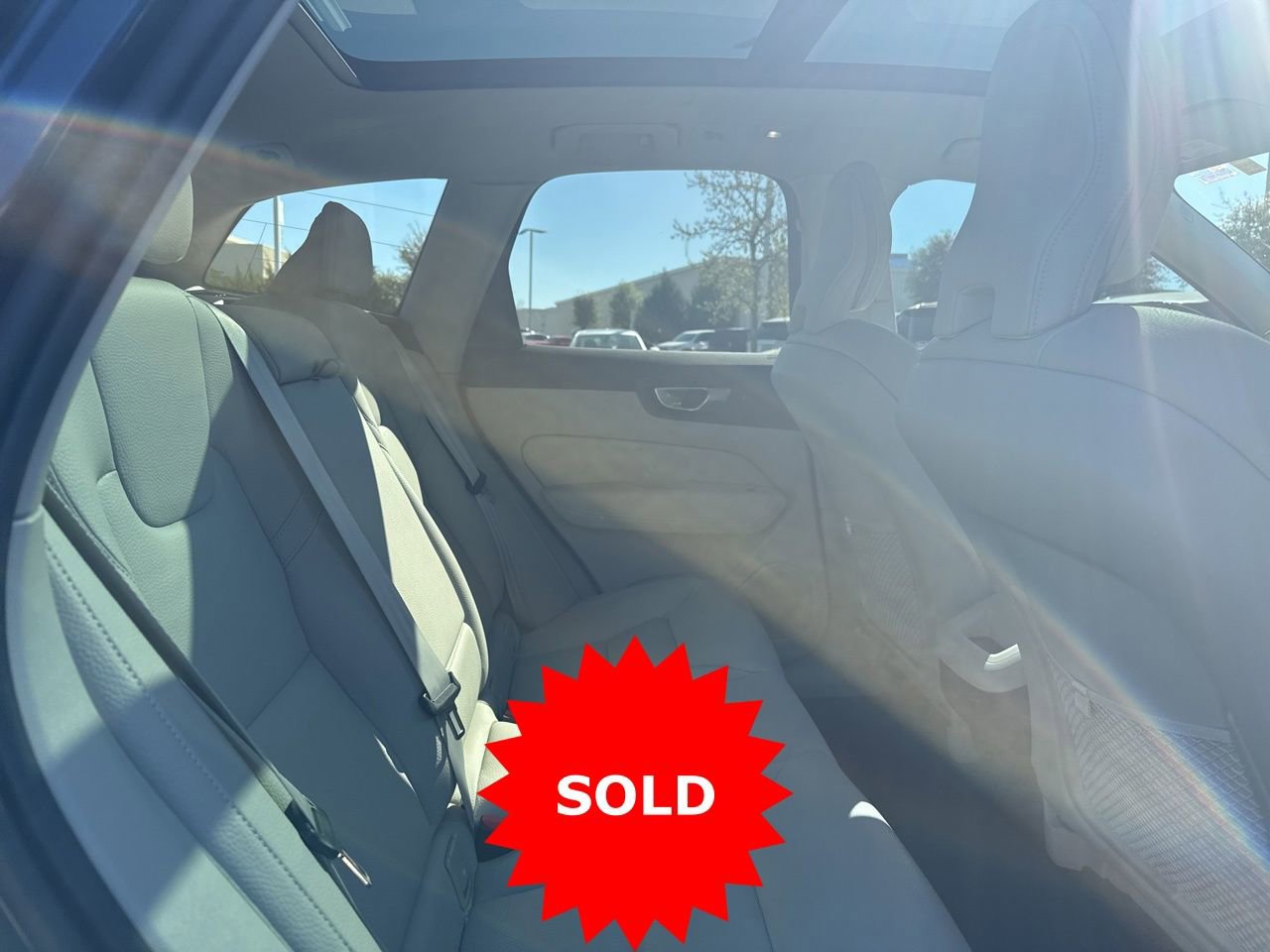 Certified 2024 Volvo XC60 B5 Core w/ Protection Package Premier image 13