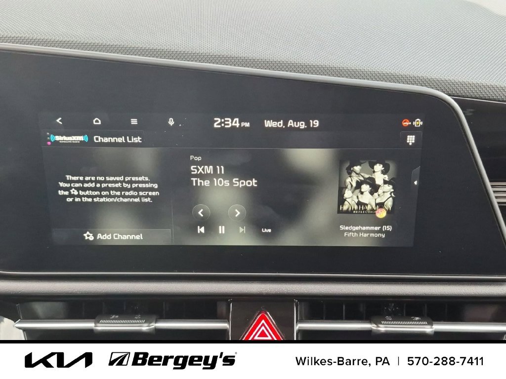 Certified 2025 Kia Niro EX w/ EX Cold Weather Package FWD image 26