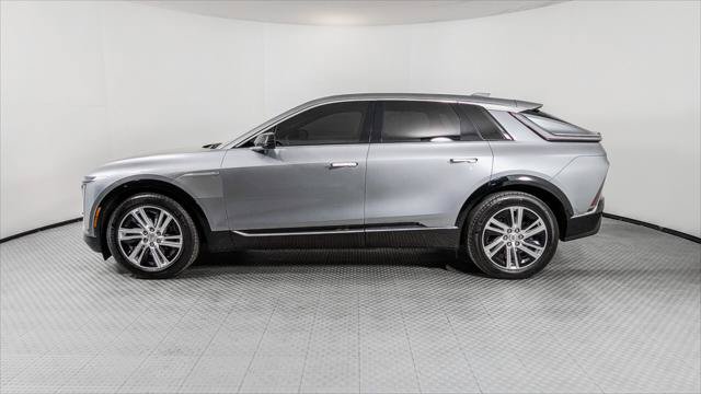Used 2024 Cadillac Lyriq Tech RWD image 3