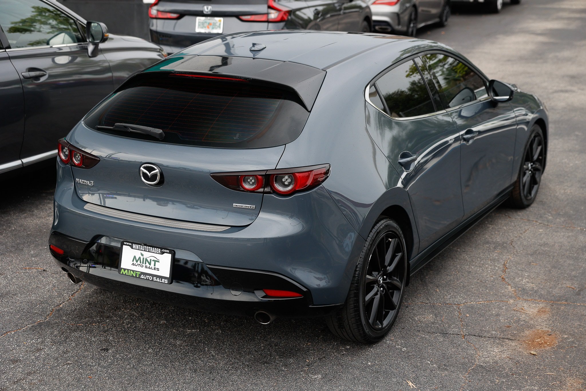 Used 2019 MAZDA MAZDA3 Hatchback w/ Premium Package FWD image 15