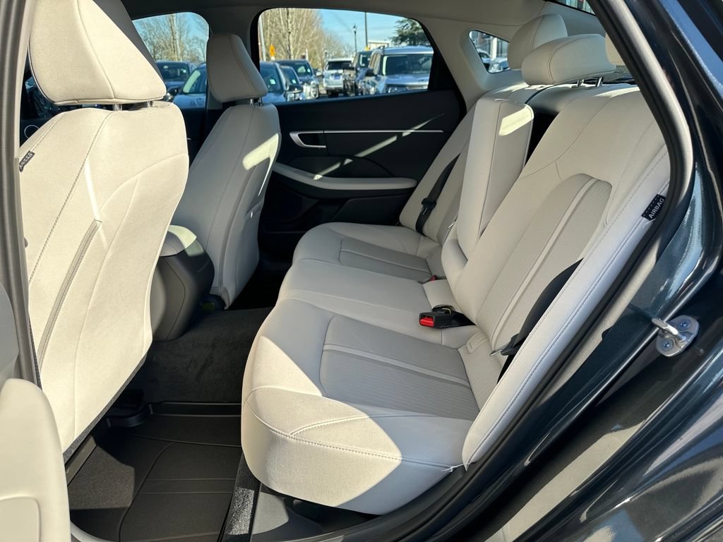New 2026 Hyundai Sonata SEL AWD/4WD image 15
