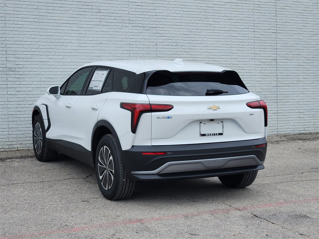 New 2025 Chevrolet Blazer EV LT image 3