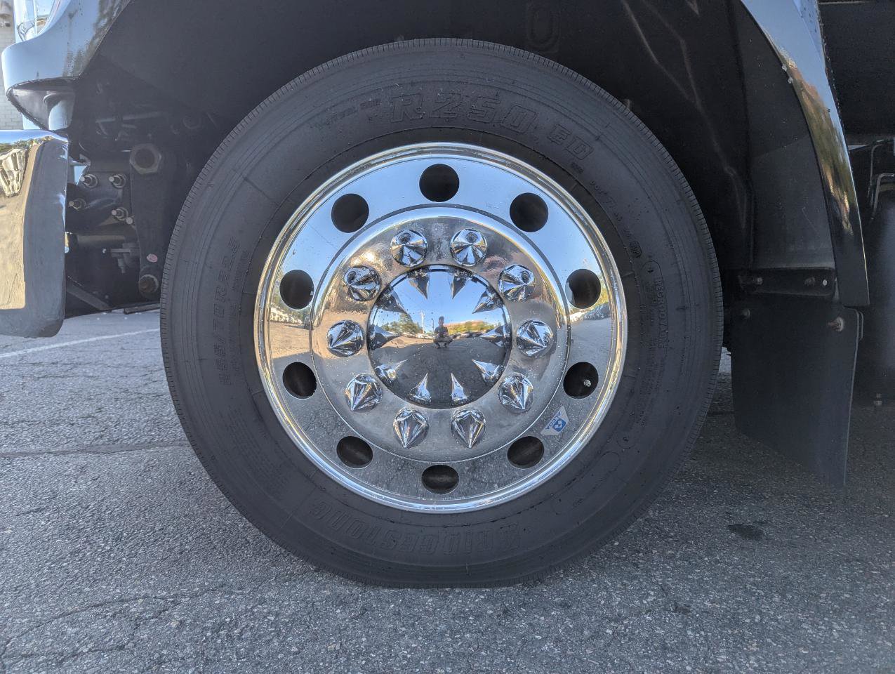 Used 2019 Ford F650 2WD SuperCab Super Duty image 37