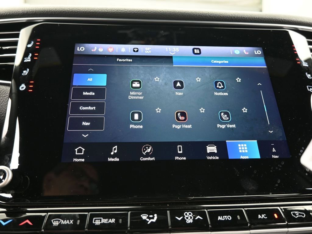 Used 2024 Jeep Wagoneer 2WD image 25