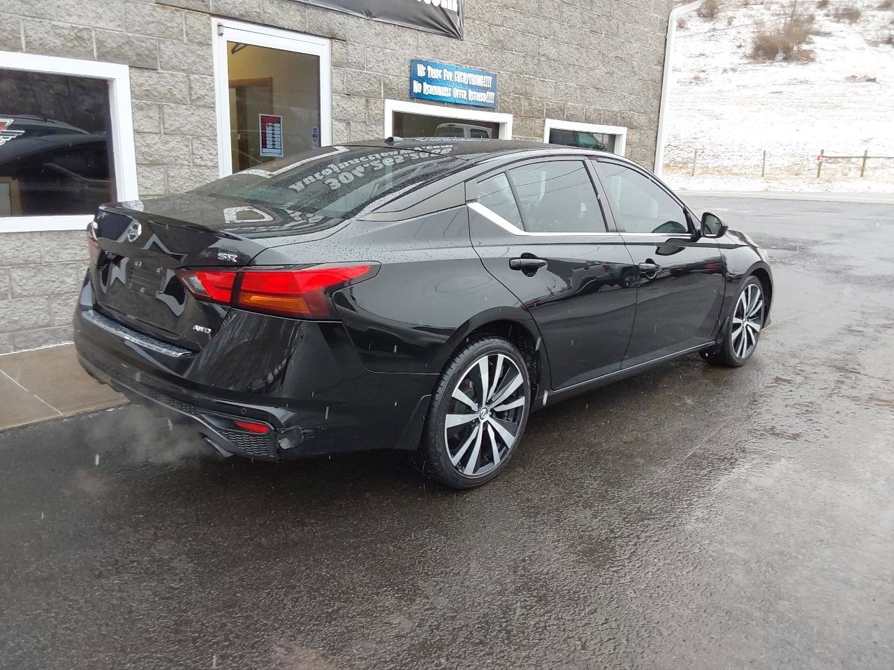Used 2020 Nissan Altima 2.5 SR AWD/4WD image 3