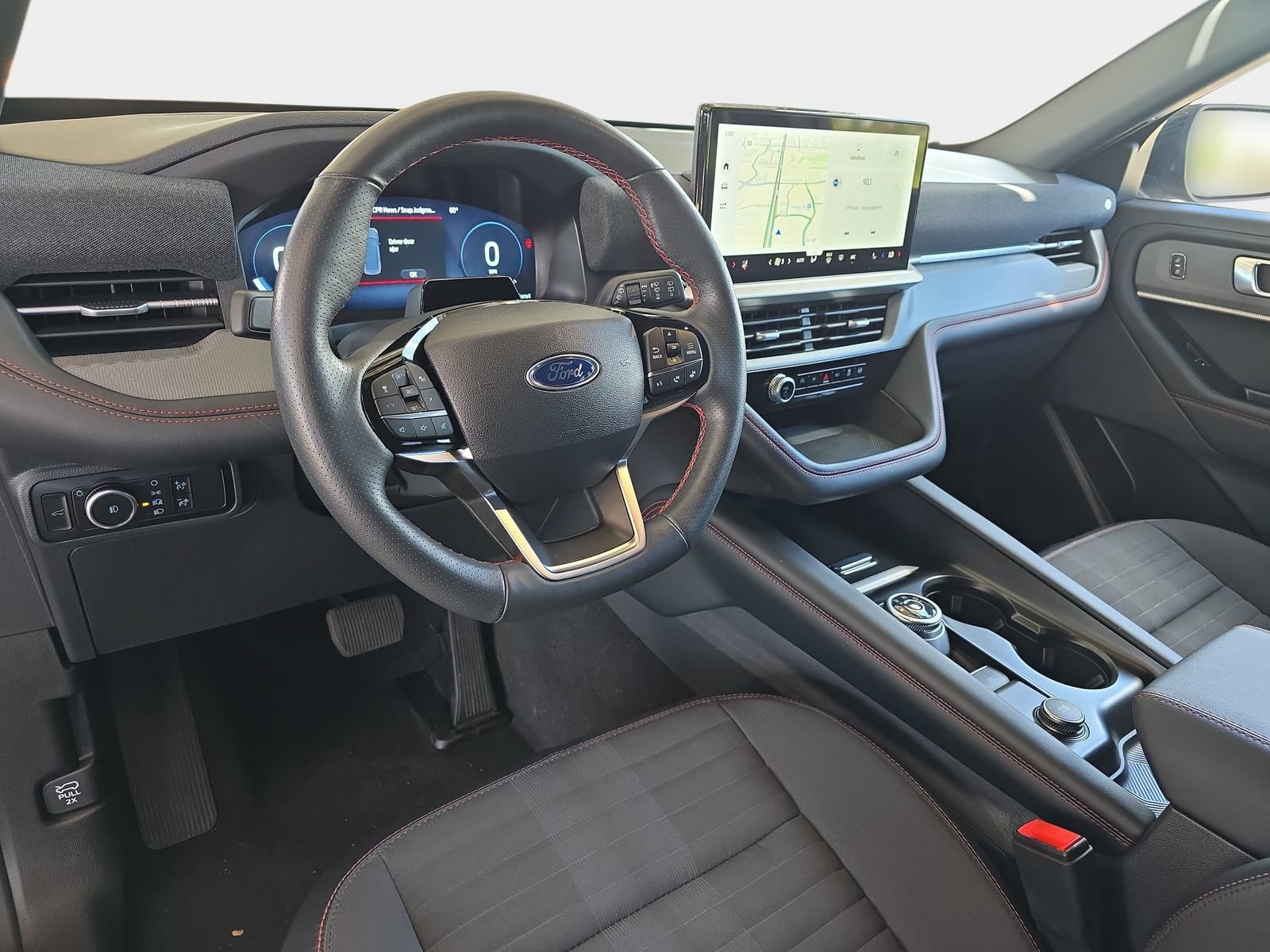 Used 2025 Ford Explorer ST-Line AWD/4WD image 19