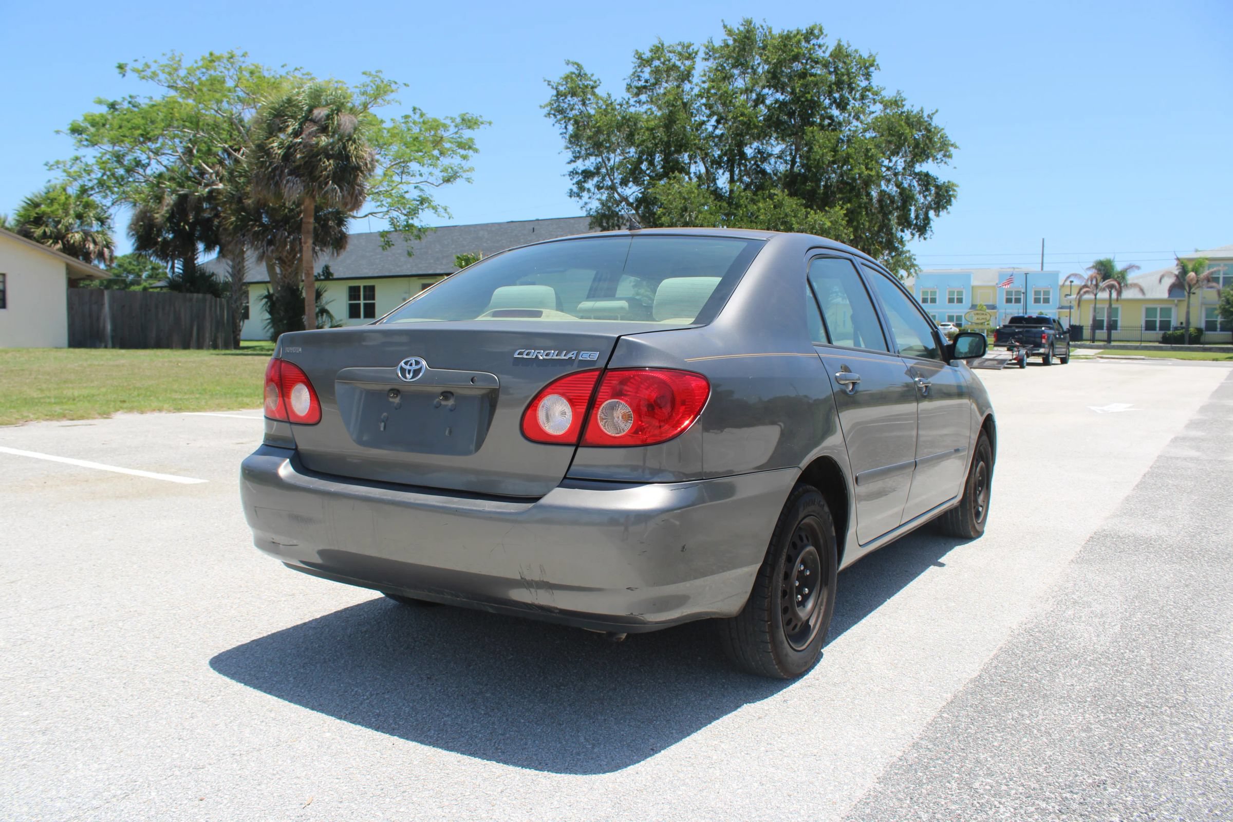 Used 2005 Toyota Corolla CE FWD image 23
