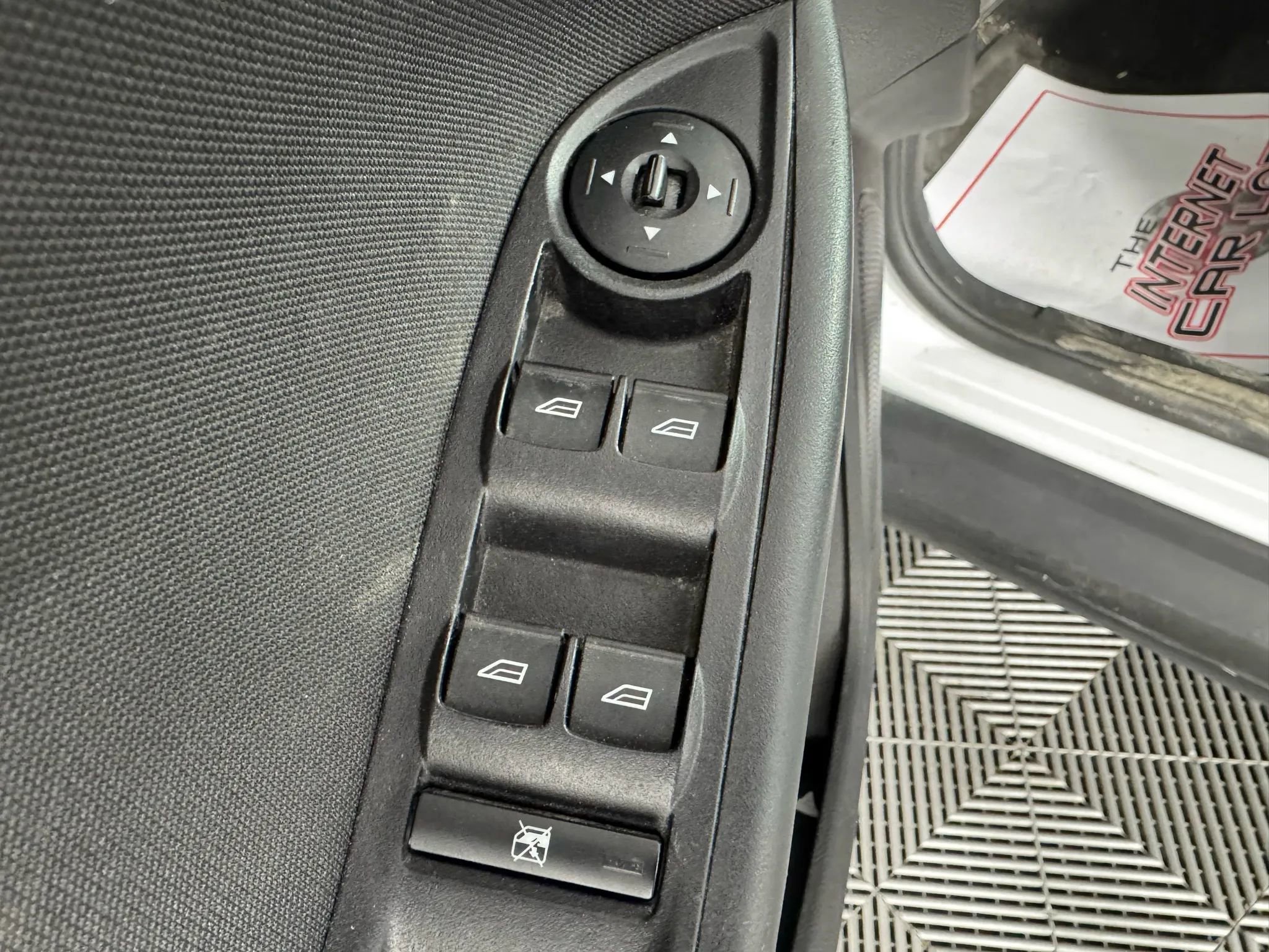 Used 2015 Ford Focus SE image 36