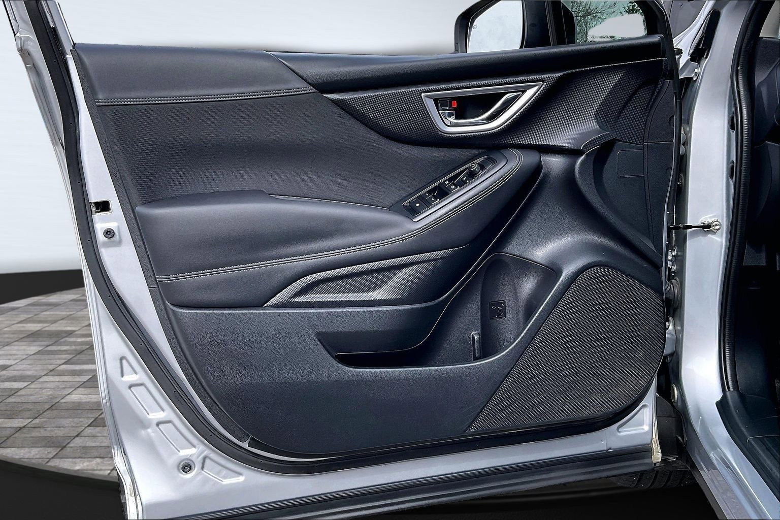 Certified 2023 Subaru Forester Premium image 17