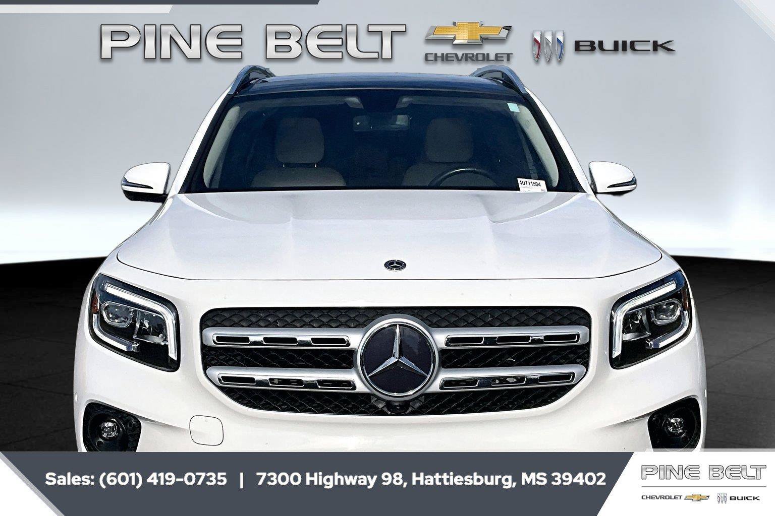 Used 2023 Mercedes-Benz GLB 250 image 3