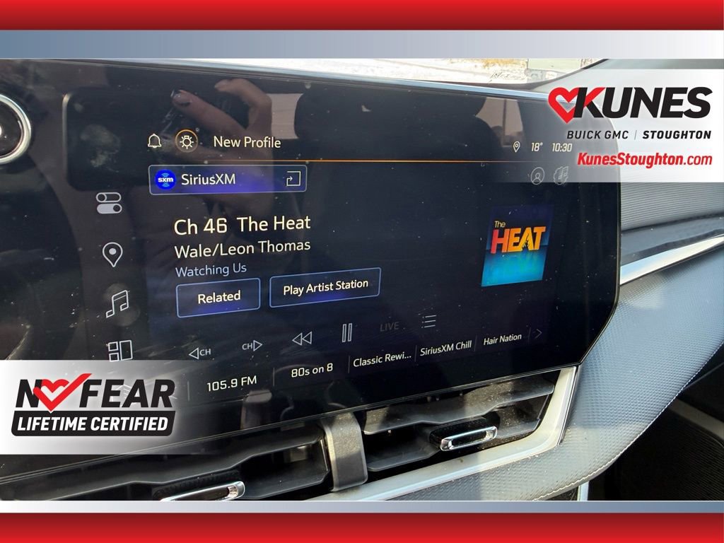 Used 2025 Chevrolet Equinox LT image 38