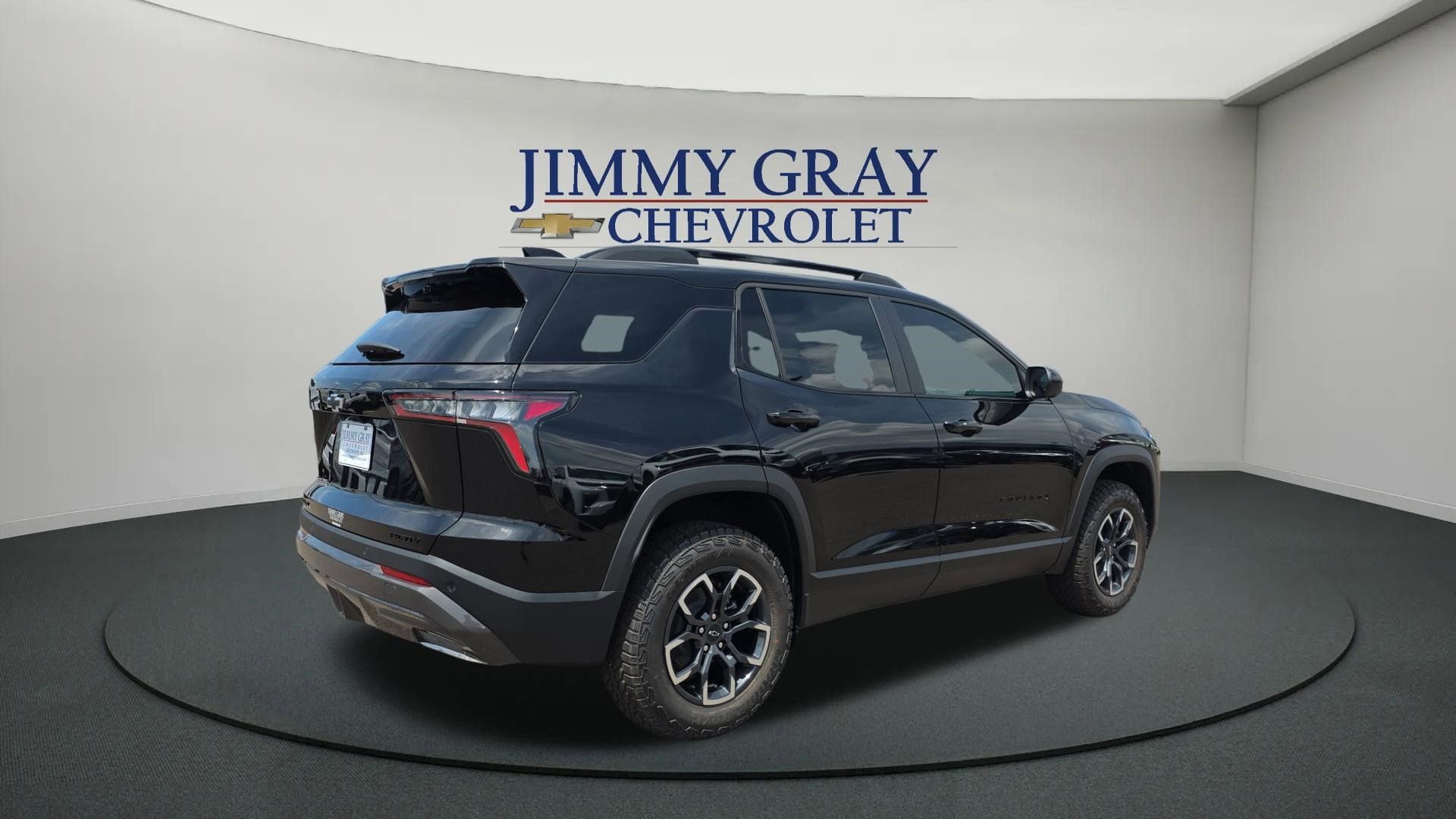 New 2026 Chevrolet Equinox ACTIV w/ Safety and Technology Package FWD image 5