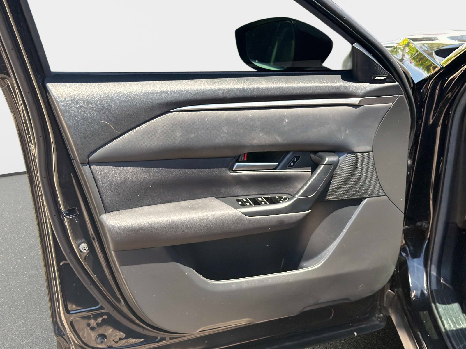 Used 2025 MAZDA CX-50 AWD 2.5 S w/ Premium Package image 17