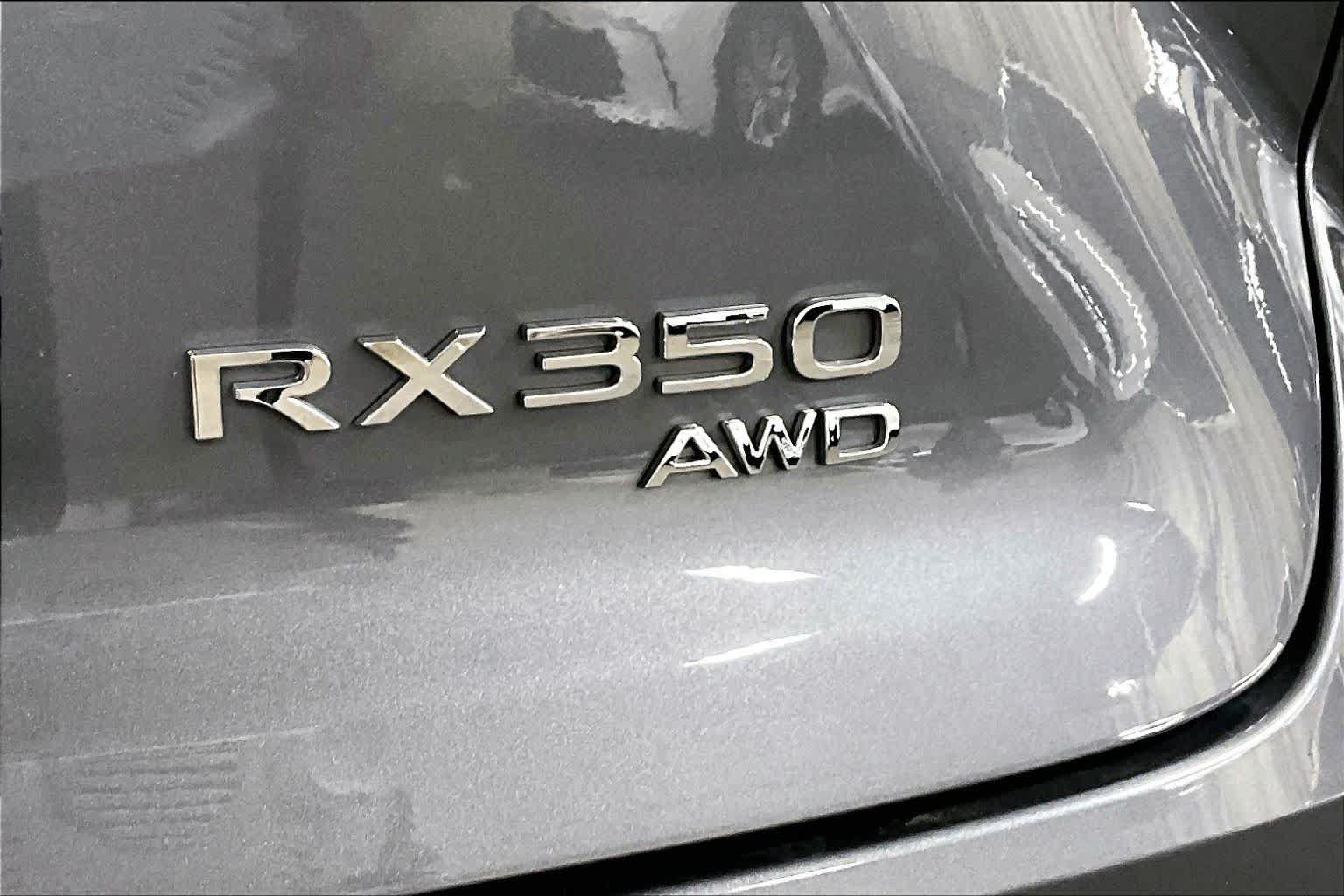 Used 2023 Lexus RX 350 Premium w/ Accessory Package AWD/4WD image 10