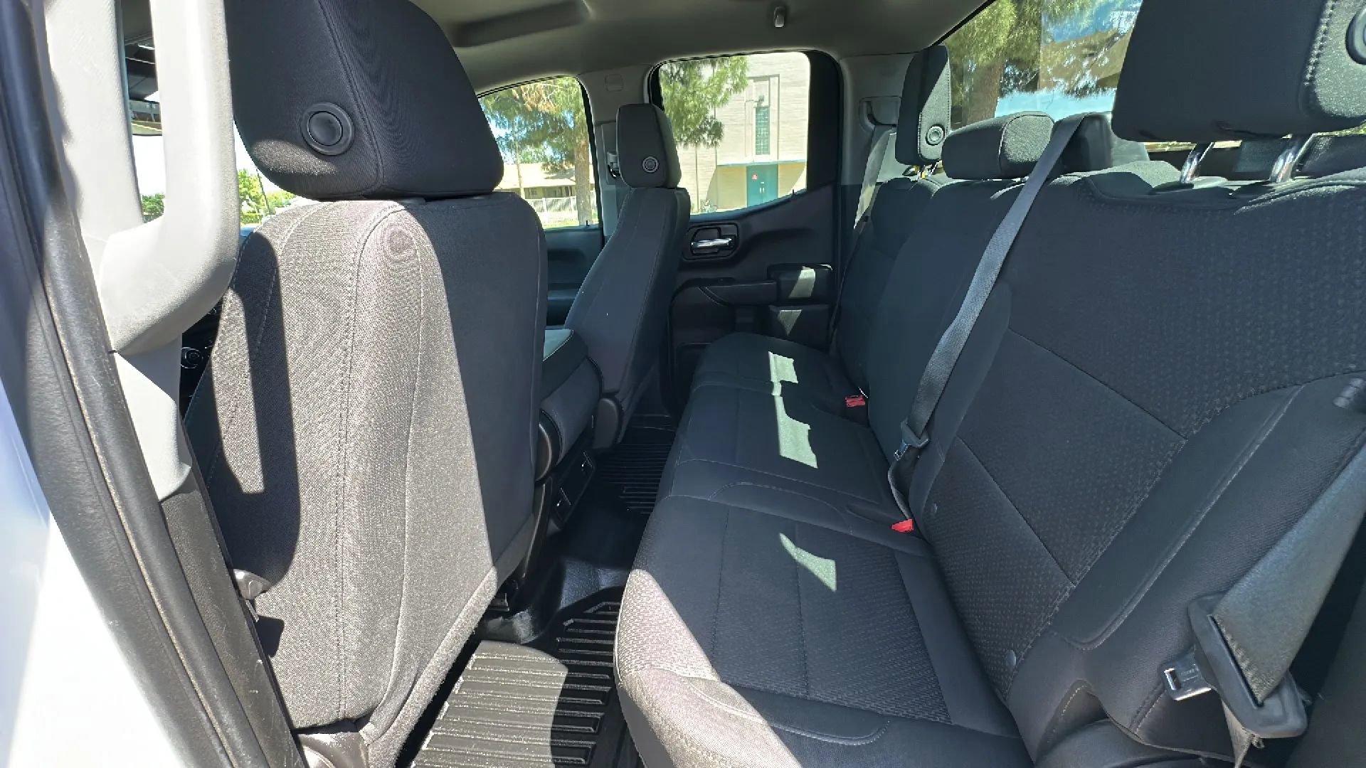 Used 2022 Chevrolet Silverado 1500 W/T w/ Trailering Package image 10