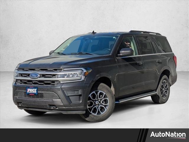 Used 2023 Ford Expedition XLT image 1