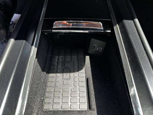 Certified 2023 Lincoln Corsair AWD w/ Equipment Group 101A image 25