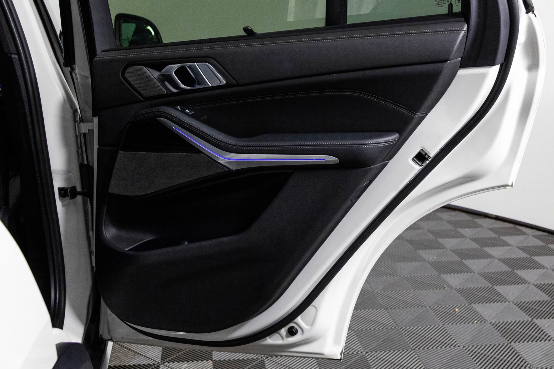 Used 2024 BMW X5 xDrive40i image 41