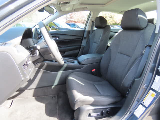 Used 2024 Honda Accord EX image 10