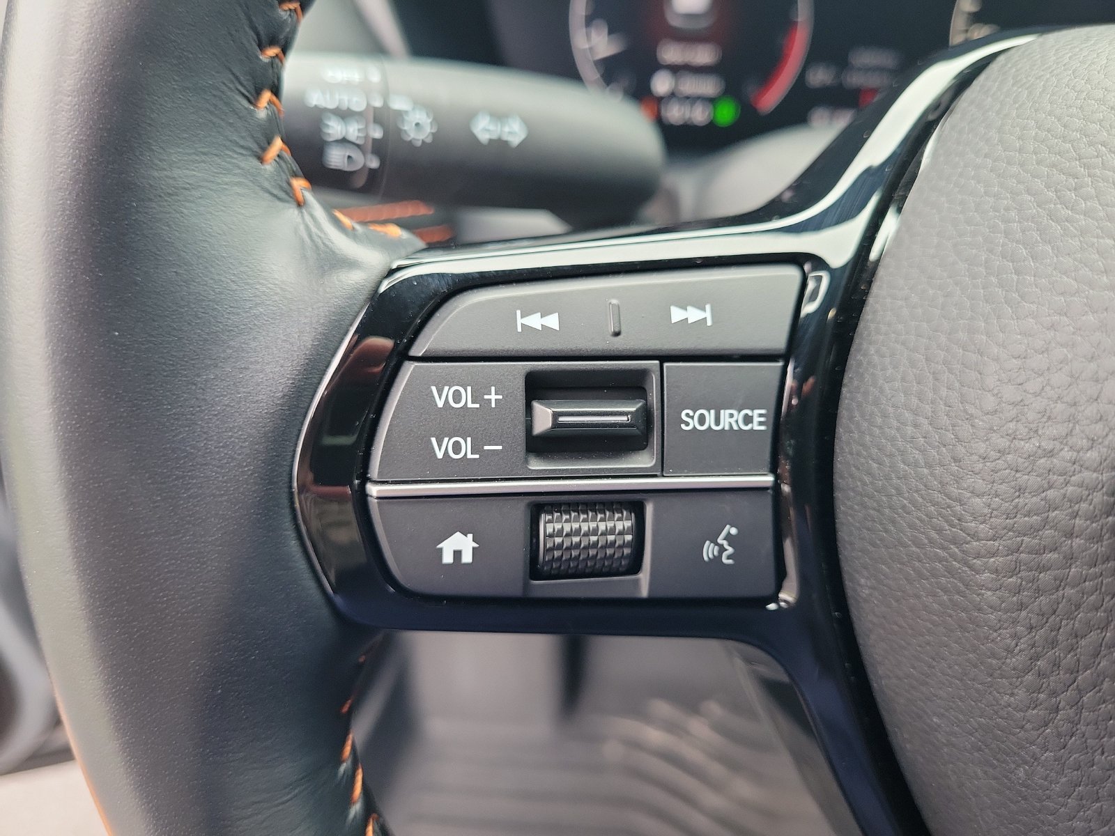 Used 2025 Honda HR-V Sport image 18