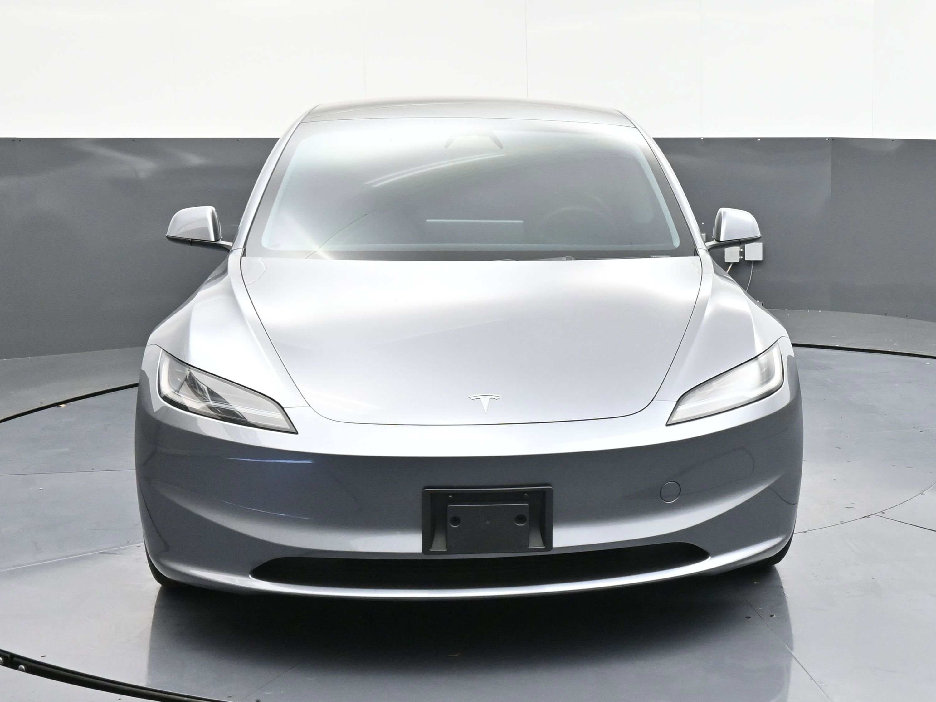 Used 2025 Tesla Model 3 Long Range image 2