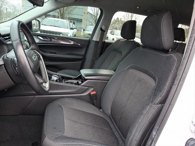 Certified 2022 Jeep Grand Cherokee L Laredo w/ Luxury Tech Group I image 24