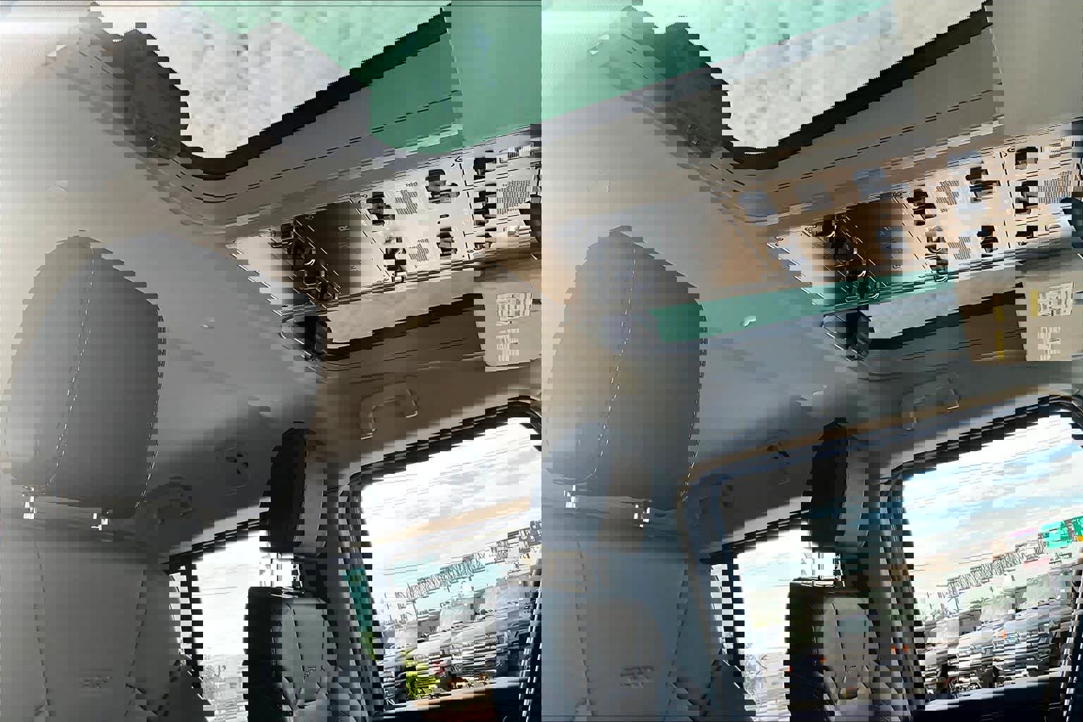 Used 2024 INEOS Grenadier Fieldmaster Edition image 14