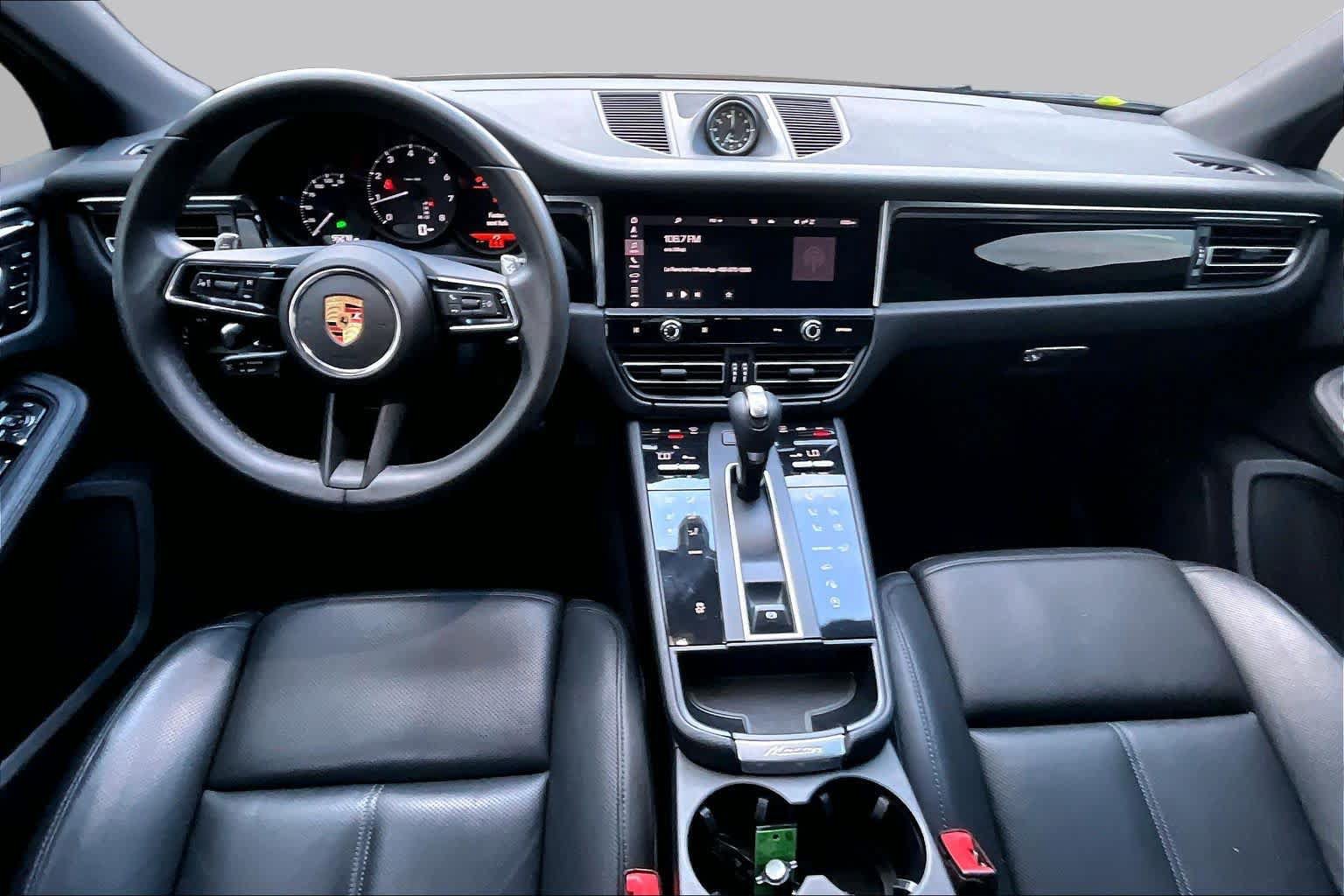 Used 2022 Porsche Macan AWD/4WD image 14