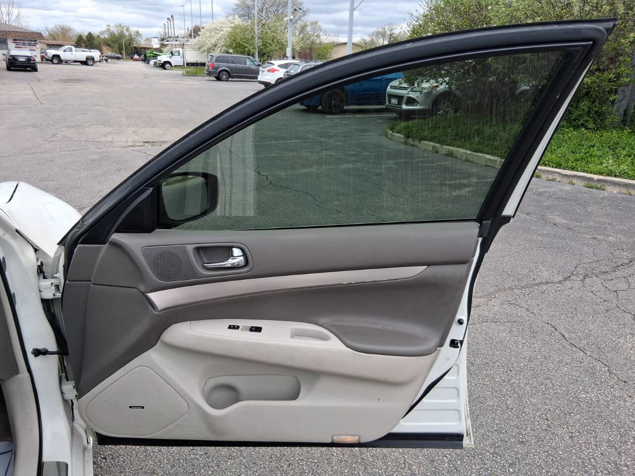 Used 2013 INFINITI G37 Journey w/ Premium Pkg RWD image 16