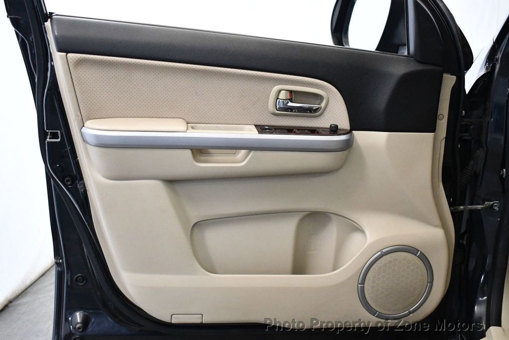 Used 2013 Suzuki Grand Vitara Limited image 9