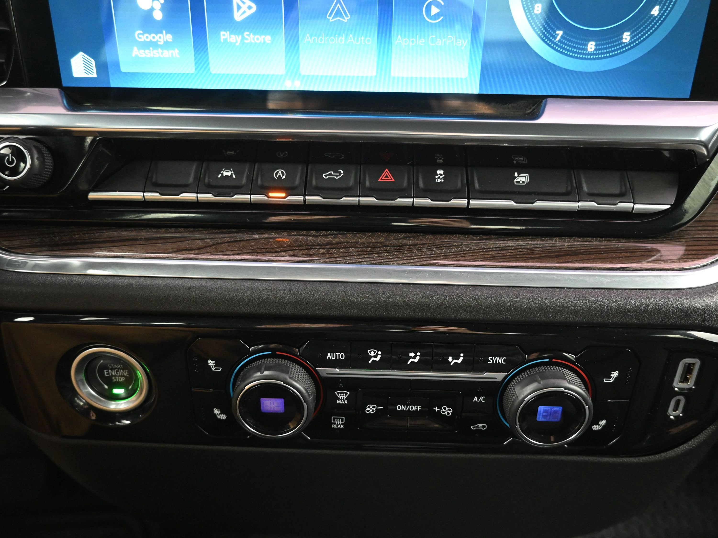 Used 2023 Chevrolet Silverado 1500 LT w/ Protection Package image 17