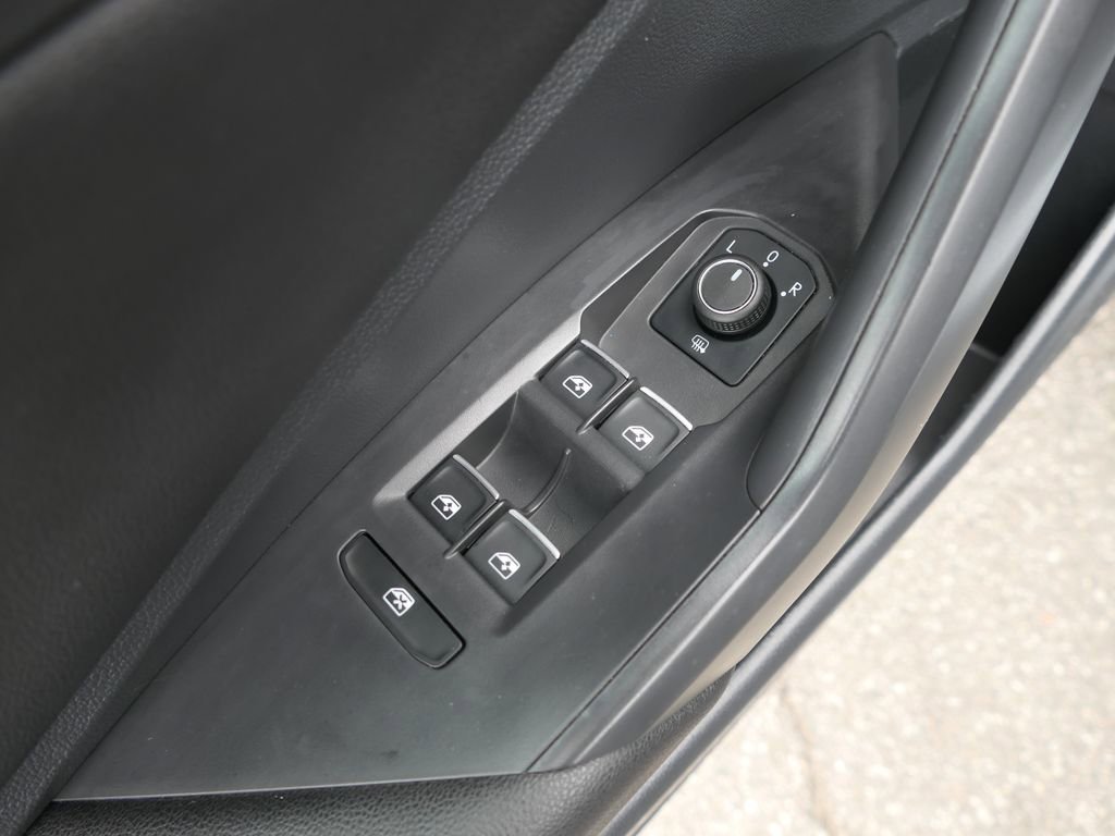 Used 2021 Volkswagen Jetta SEL FWD image 15