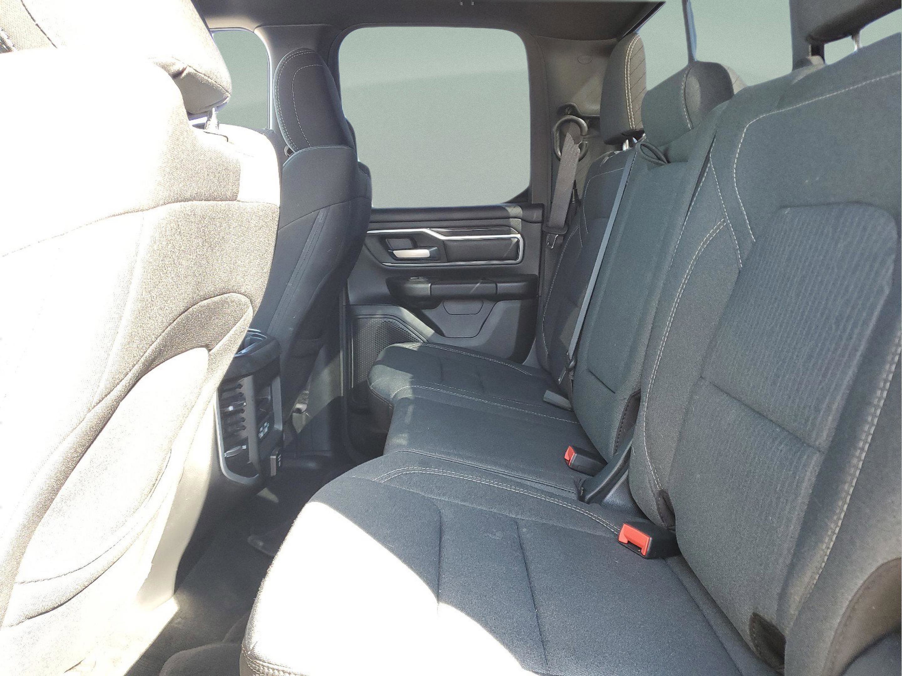 Used 2021 RAM 1500 Big Horn image 7