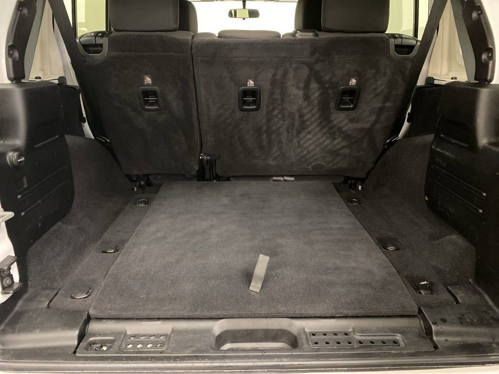 Used 2020 Jeep Wrangler Unlimited Rubicon w/ Dual Top Group image 8