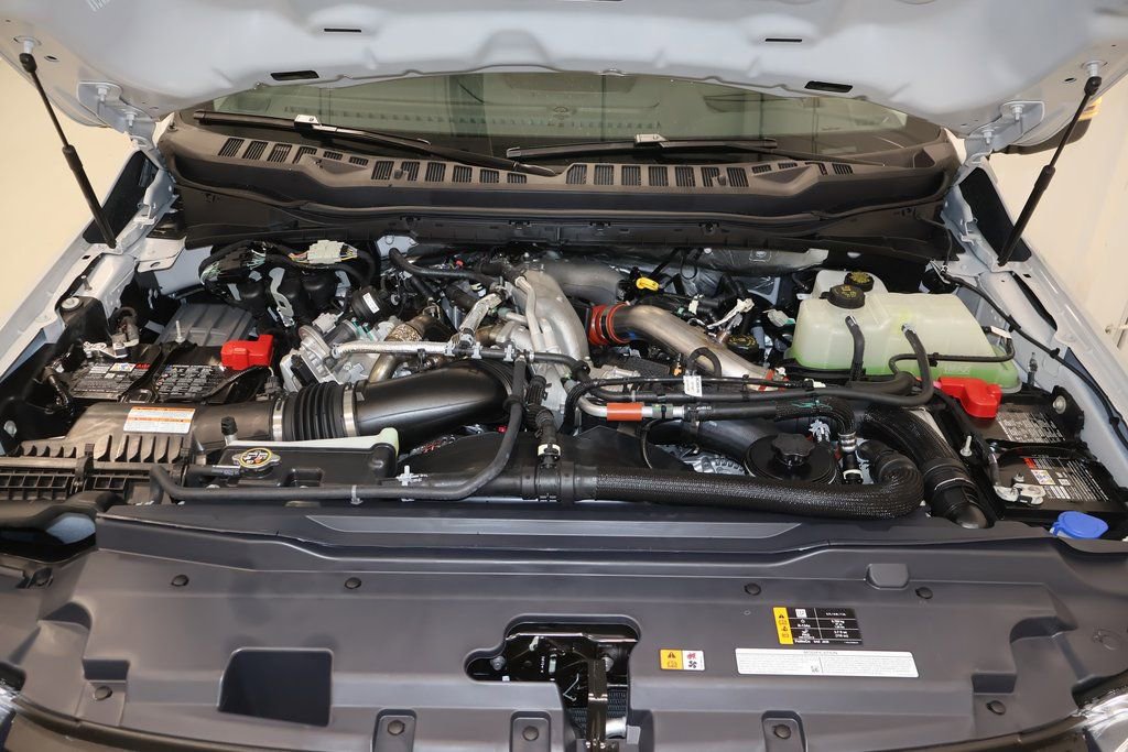 New 2025 Ford F350 Lariat w/ Lariat Ultimate Package image 37