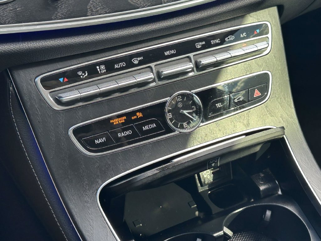 Used 2018 Mercedes-Benz E 300 image 28