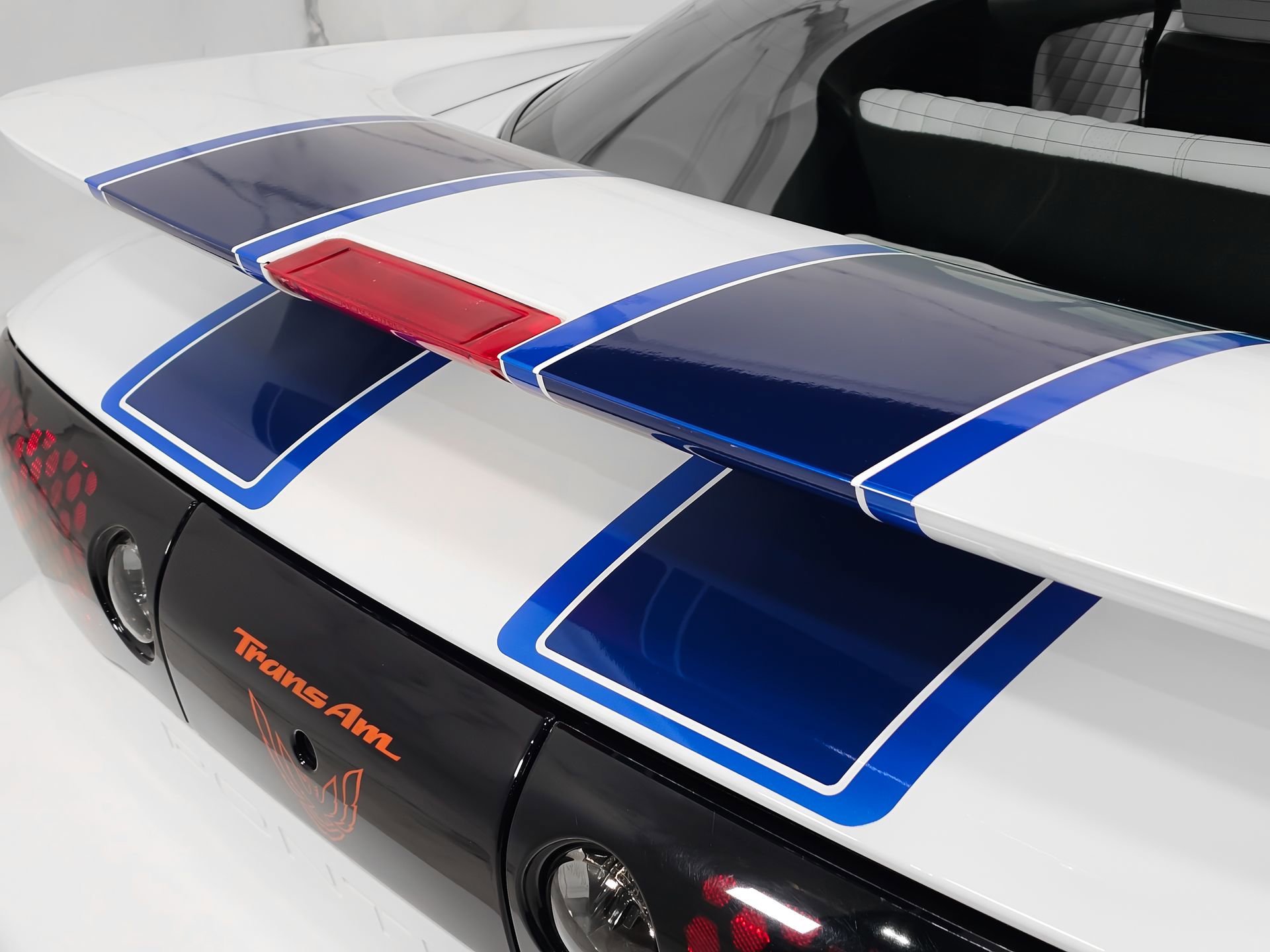 Used 1999 Pontiac Firebird Formula image 20